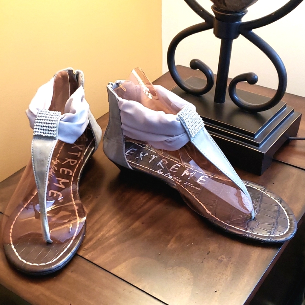 Silver Grey Extreme by Eddie Marc Sandals sz 10